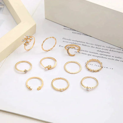 Croia™ | Butterfly Ring with Zirconia